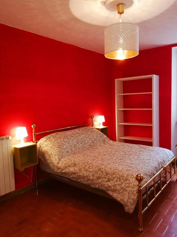 Tuscany, Pontremoli, Italy Swallows Court Lovely Home Sleeps 2 To 4 People Exterior foto
